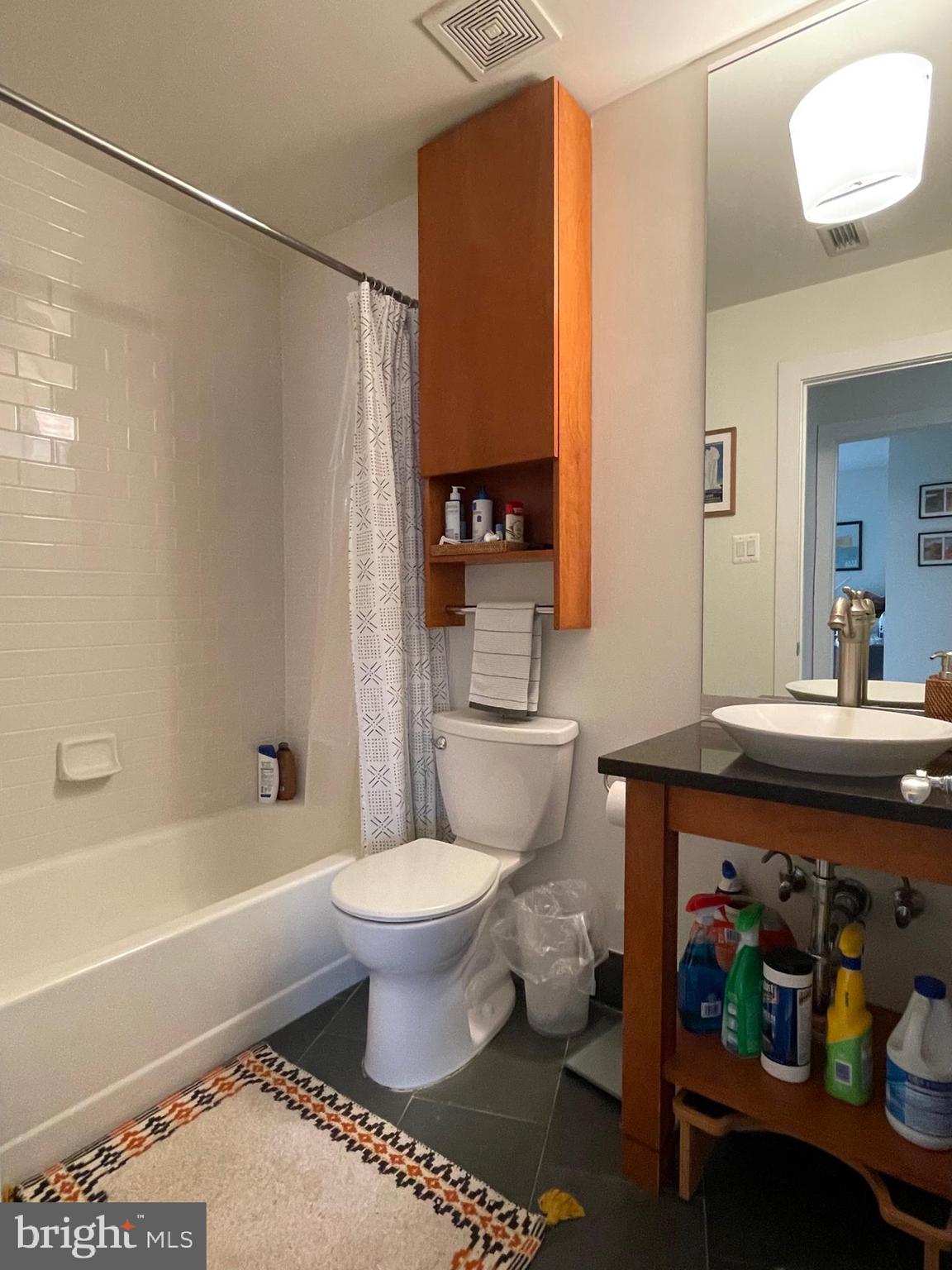 1615 New Hampshire Ave NW #52