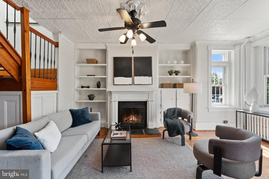 124 6th St SE