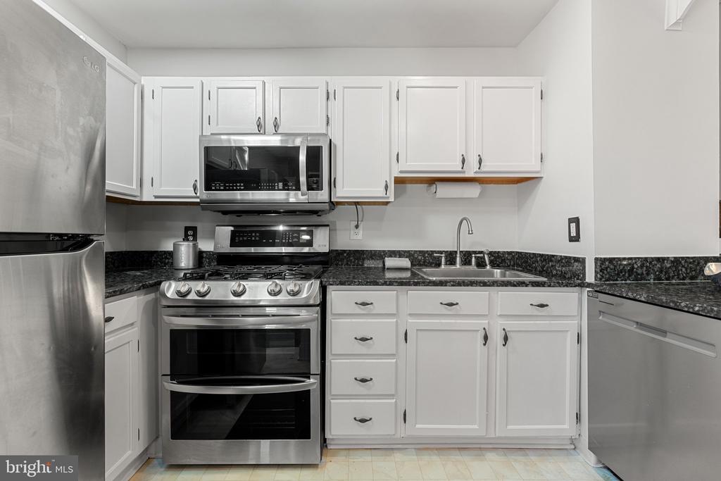 124 6th St SE