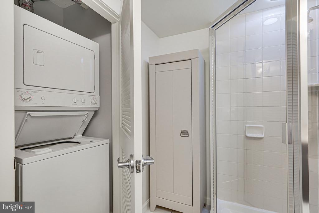 1001 L St NW #205