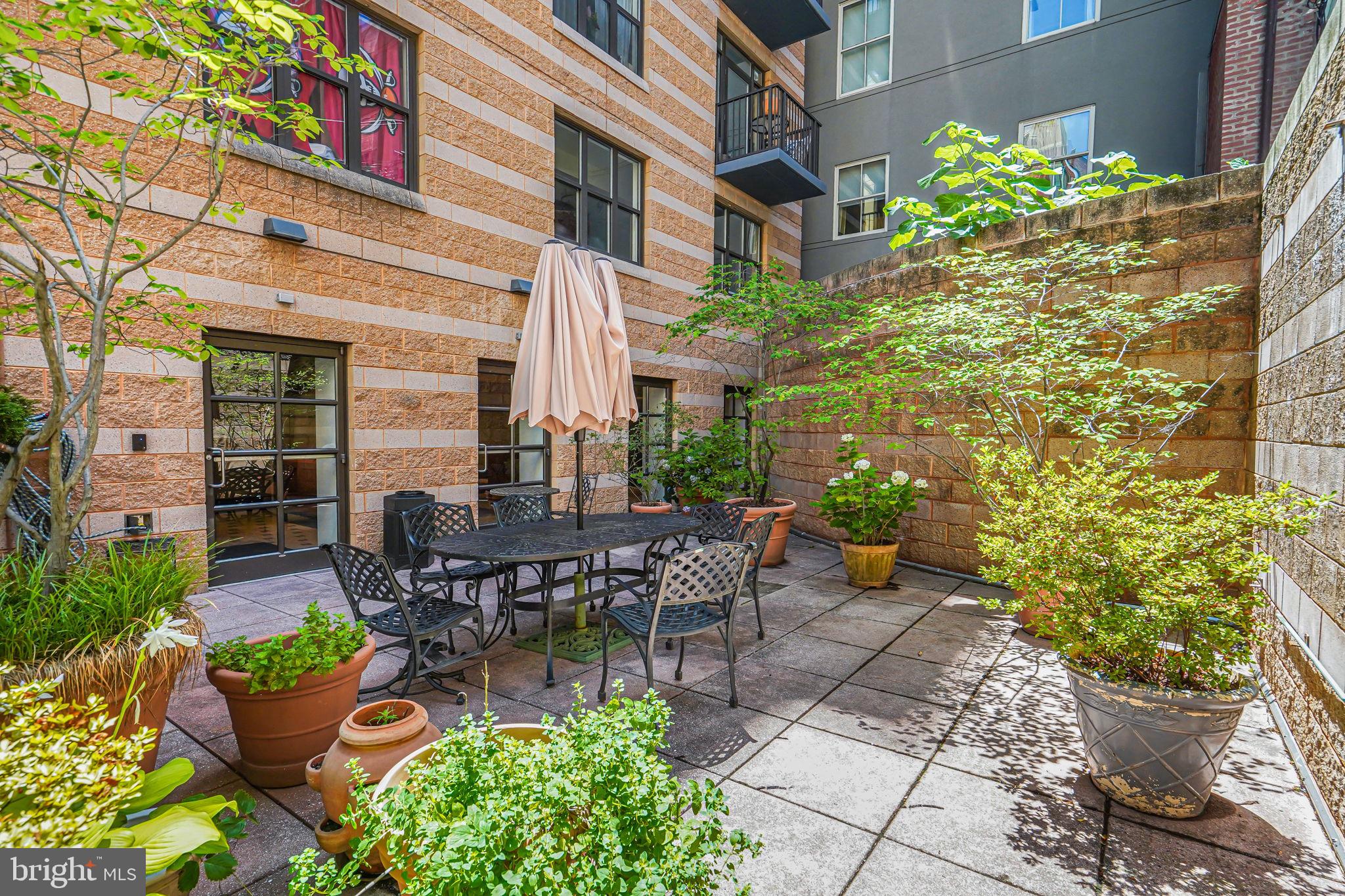1001 L St NW #205