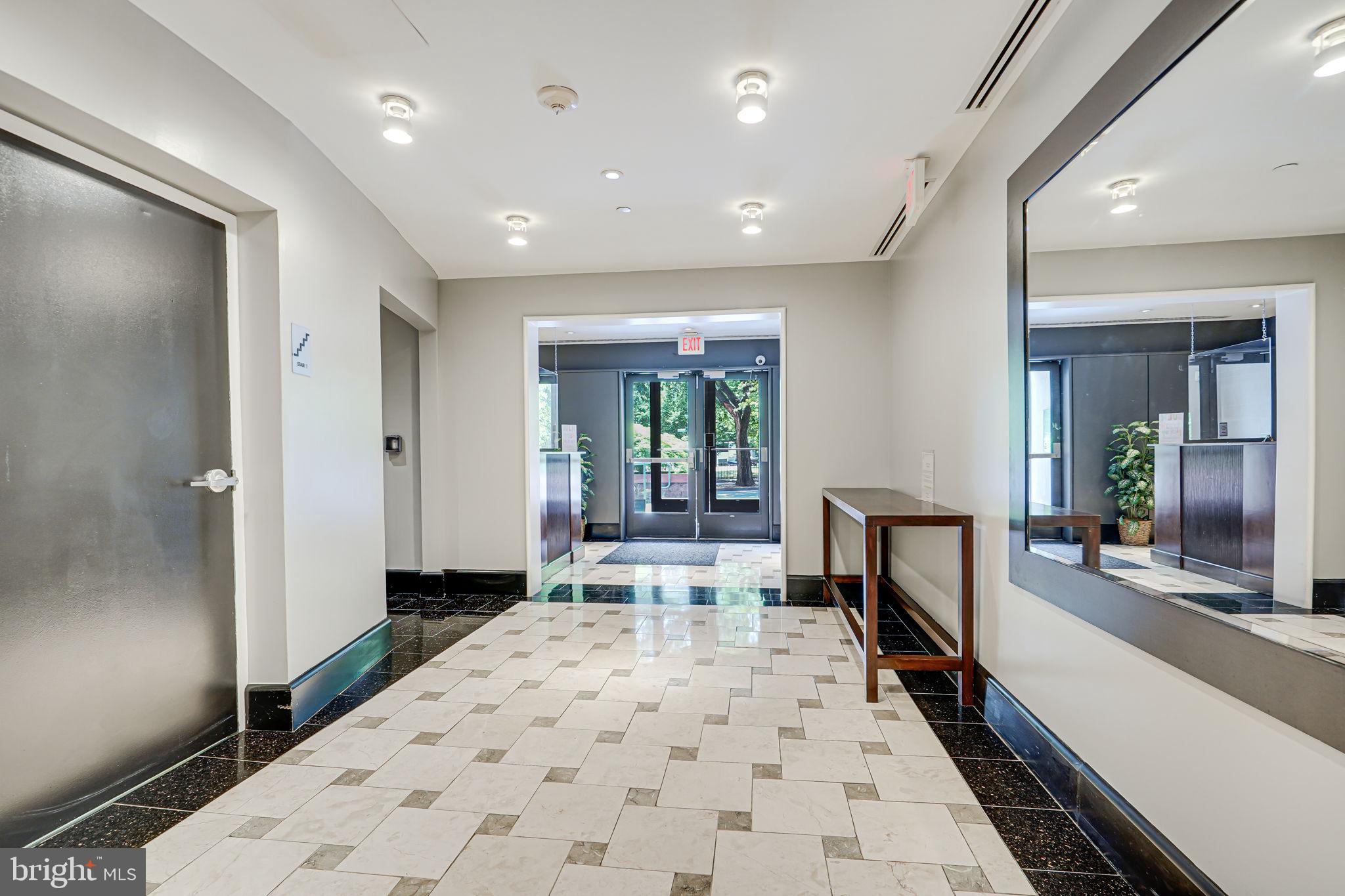 1001 L St NW #205