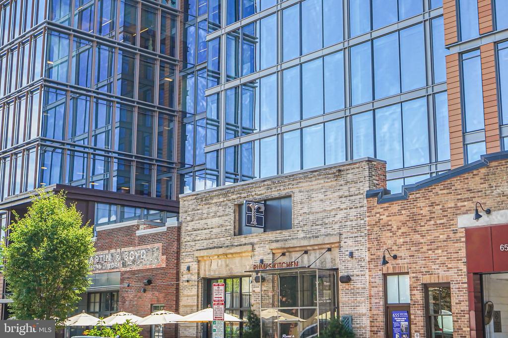 1001 L St NW #205