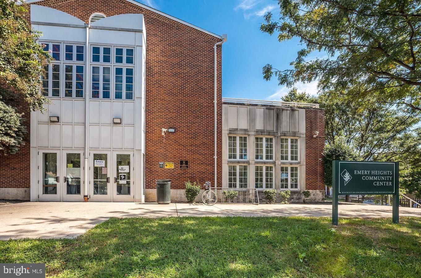 1322 Missouri Ave NW #404