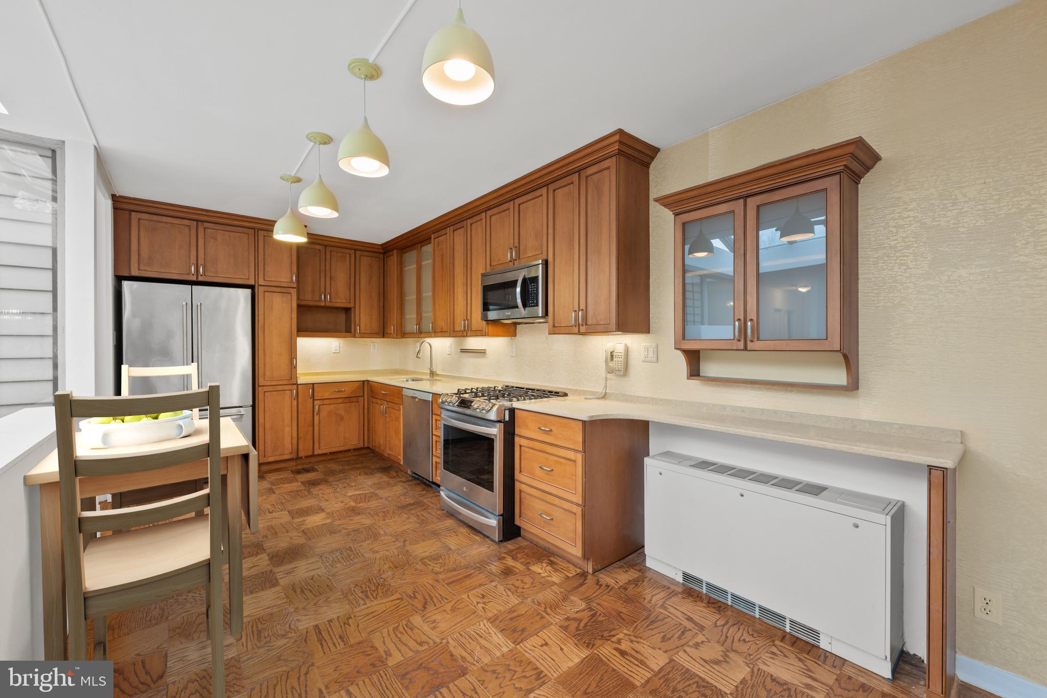 4100 Cathedral Ave NW #Ph-6