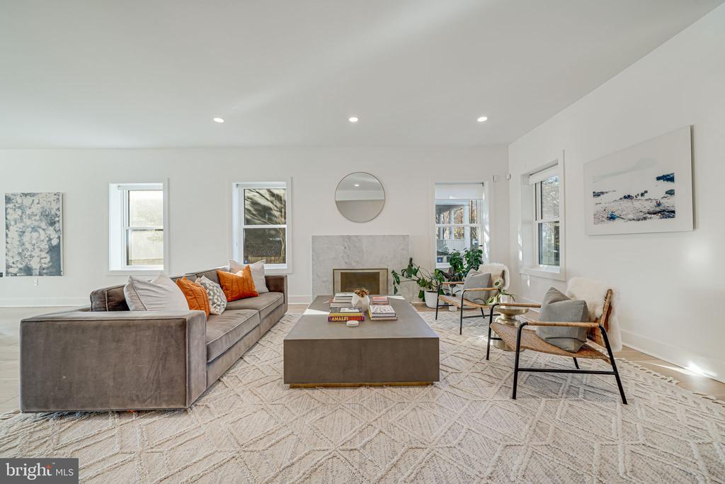 1308 Gallatin St NW