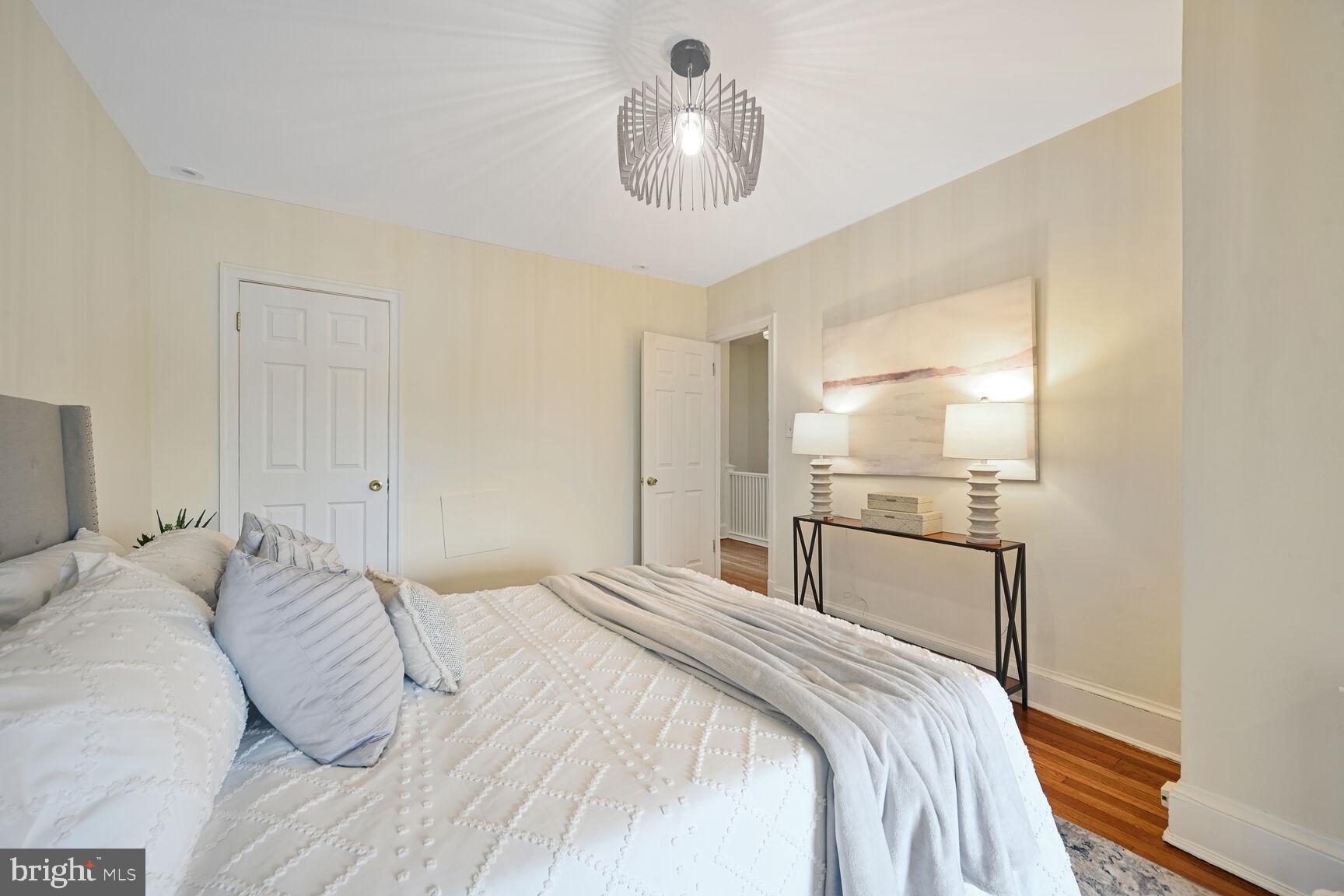 318 Allison St NW