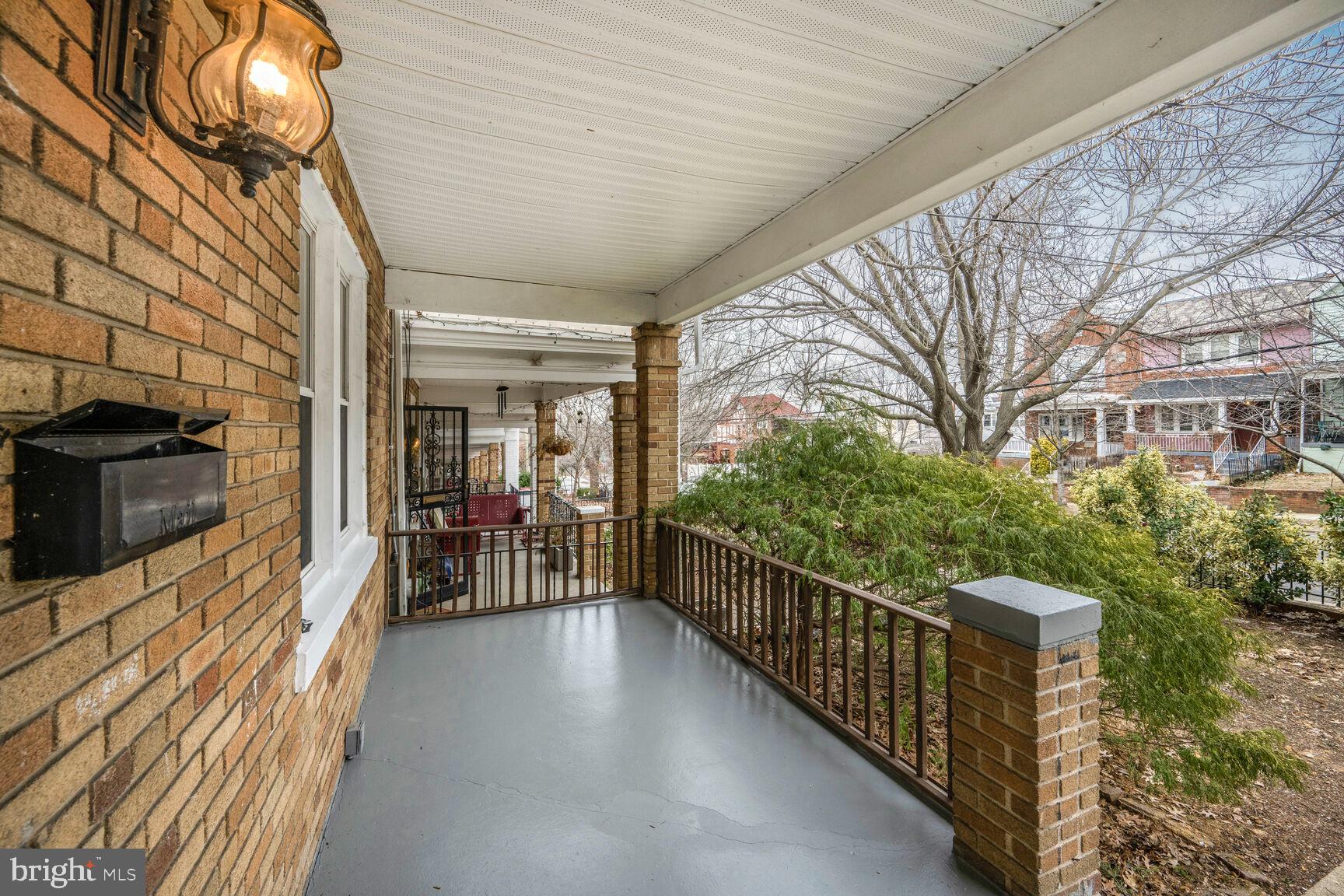 318 Allison St NW