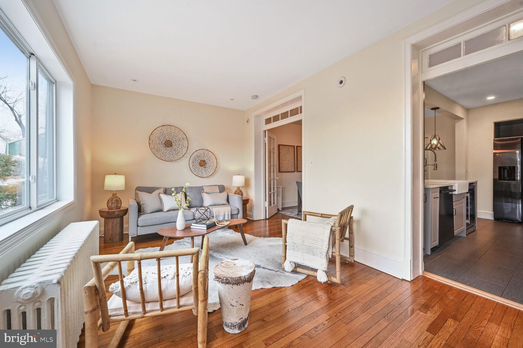 318 Allison St NW