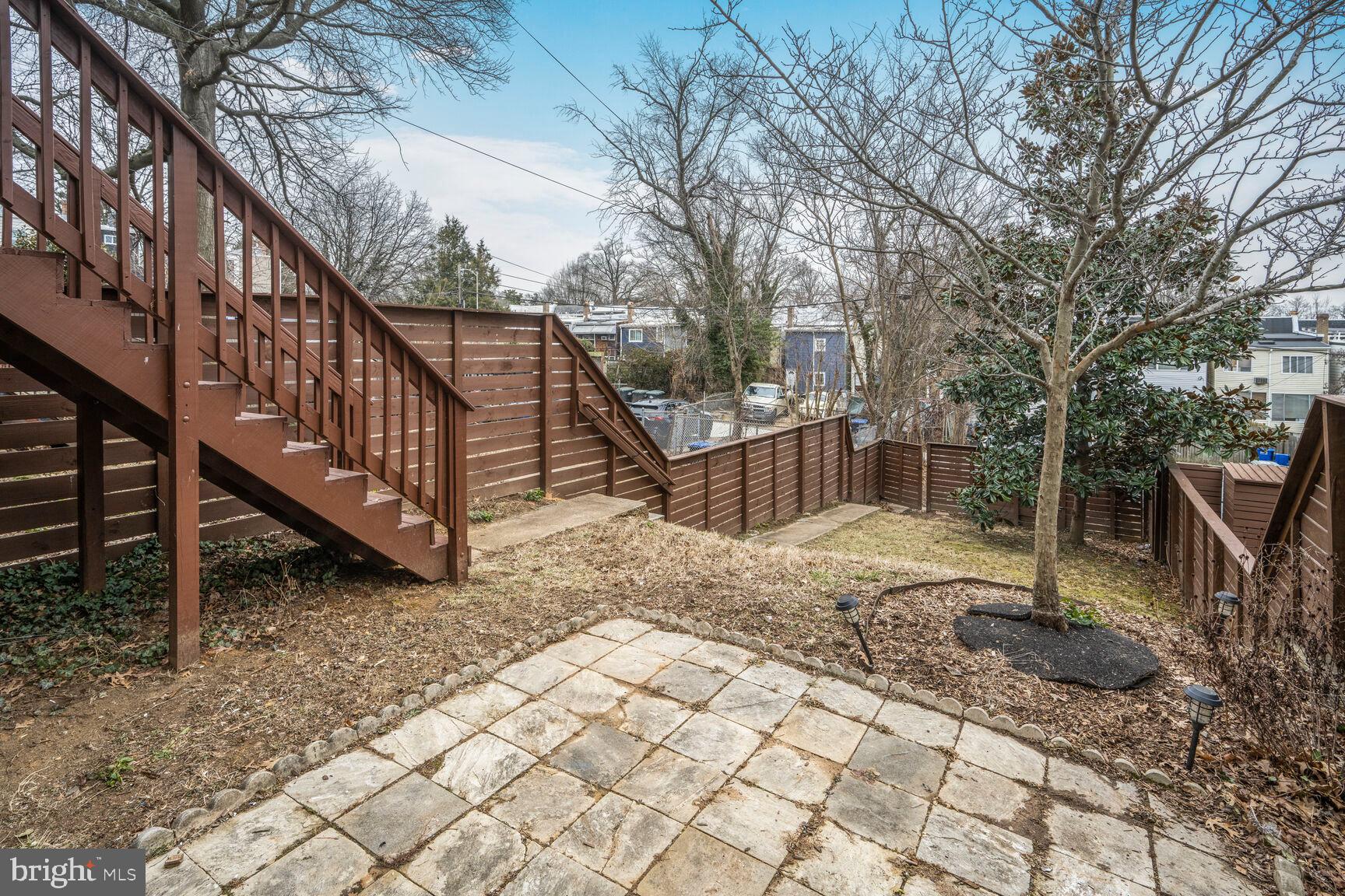 318 Allison St NW