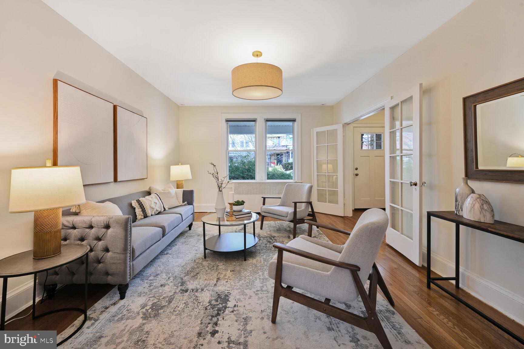 318 Allison St NW