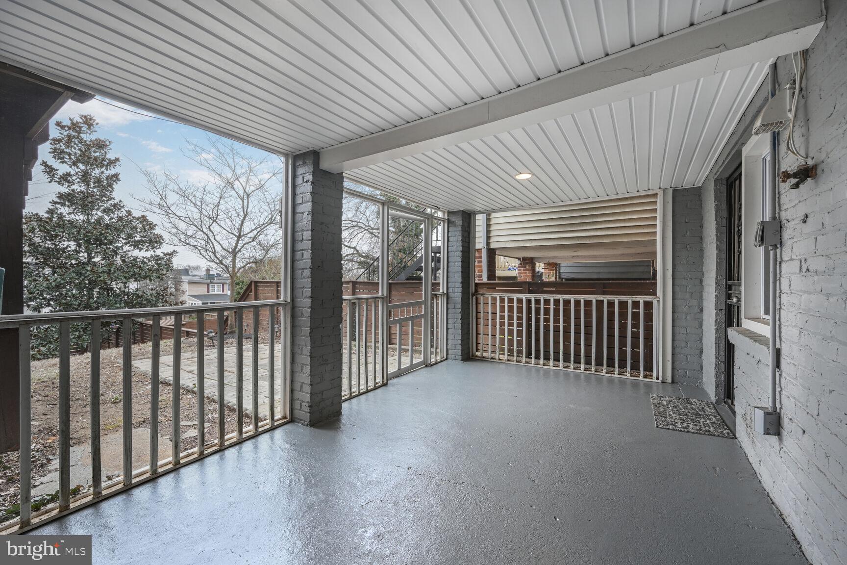318 Allison St NW