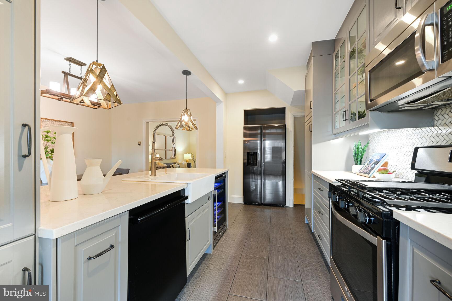 318 Allison St NW