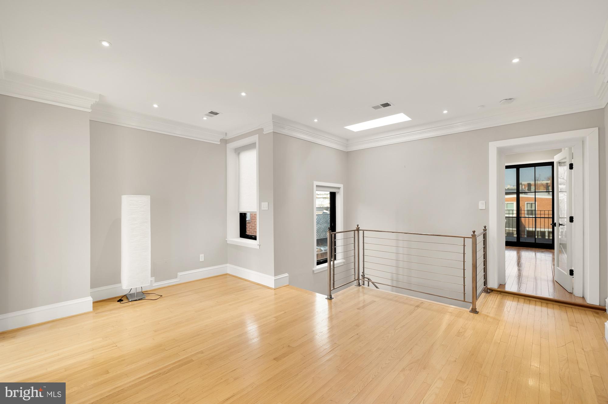 1423 Q ST NW
