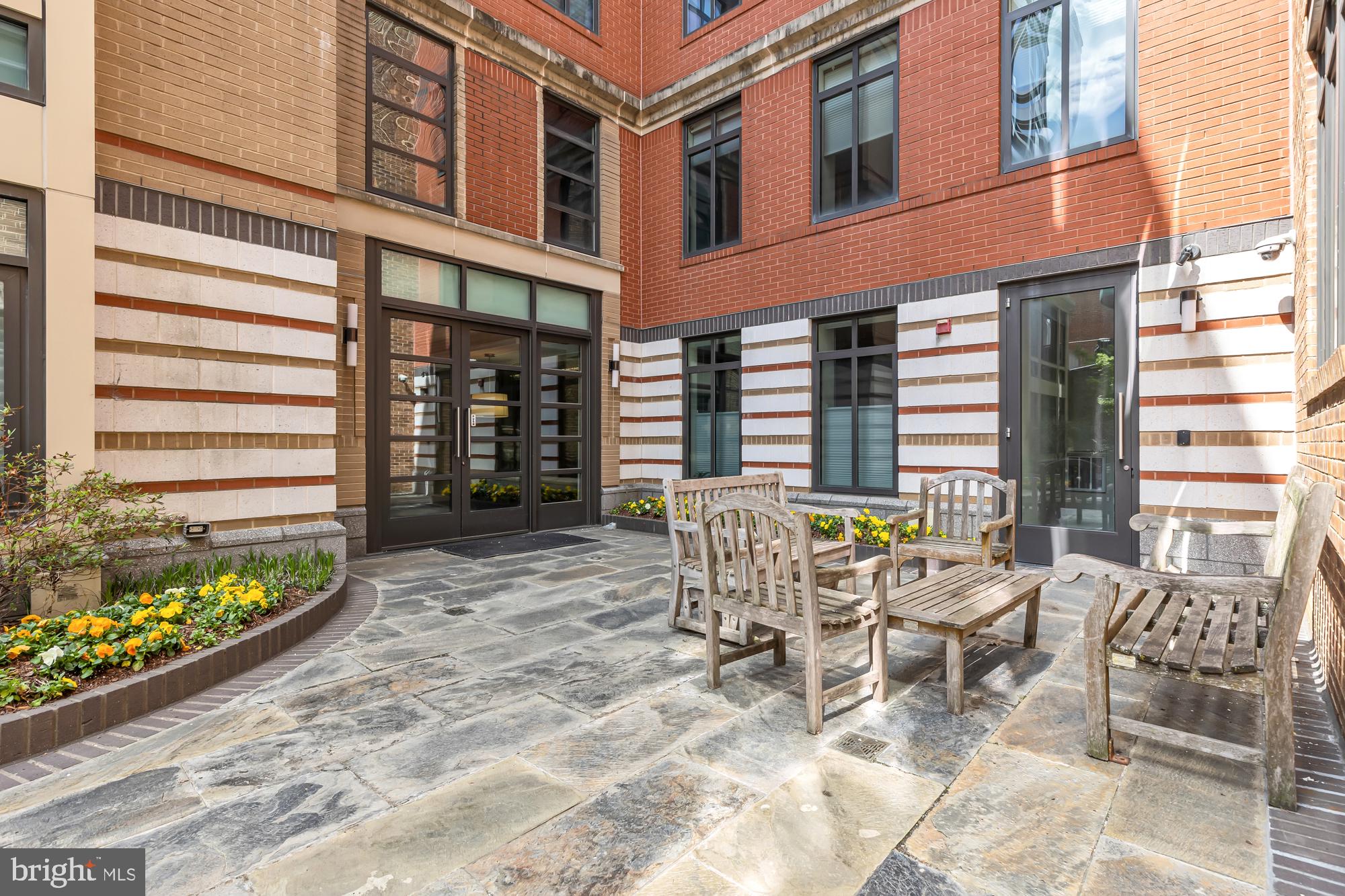 2818 Connecticut Ave NW #11