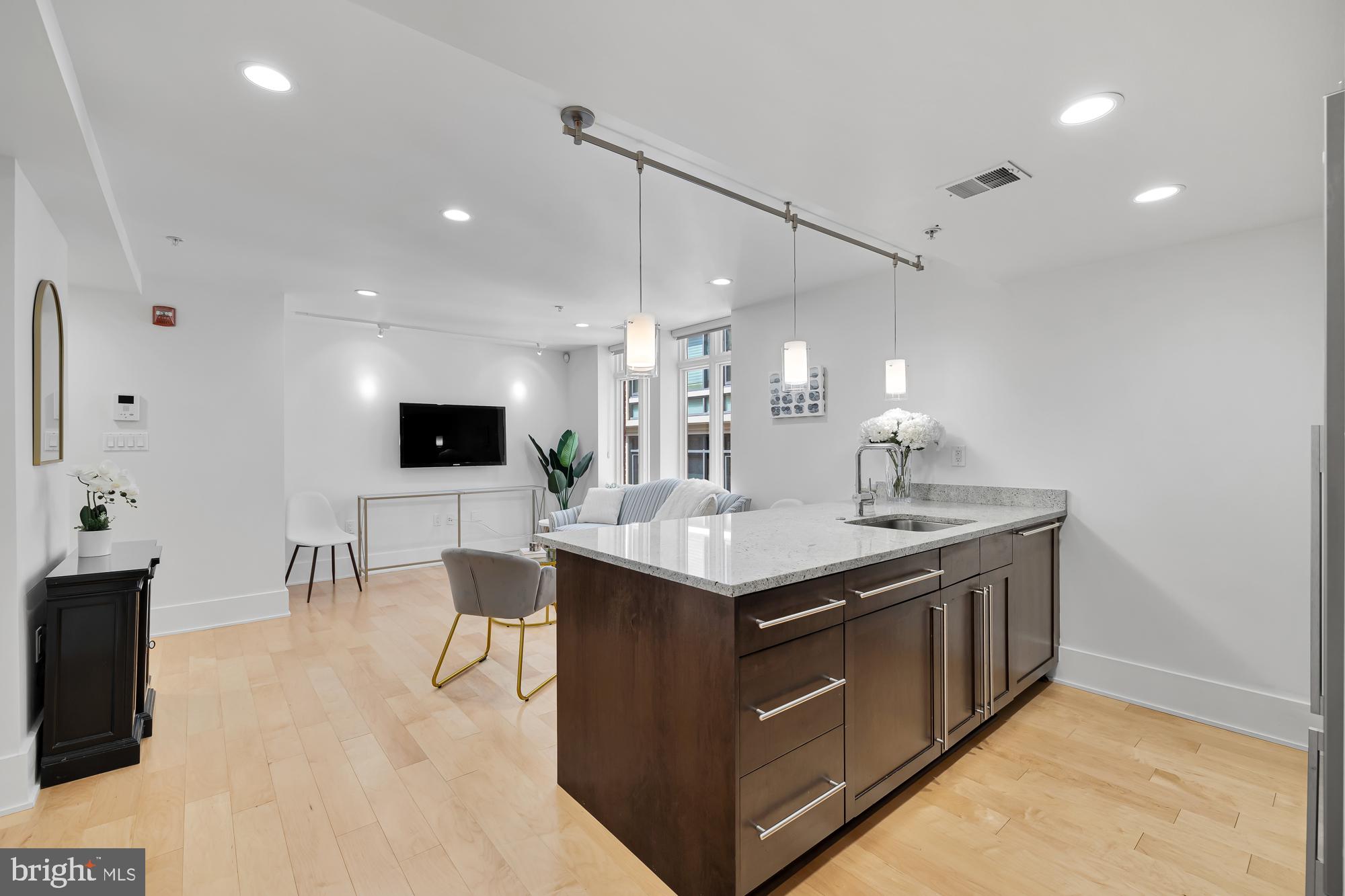 2818 Connecticut Ave NW #11