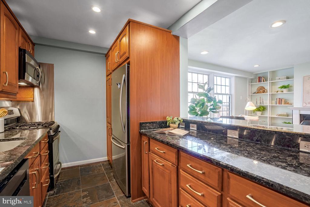 1880 Columbia Rd NW #604