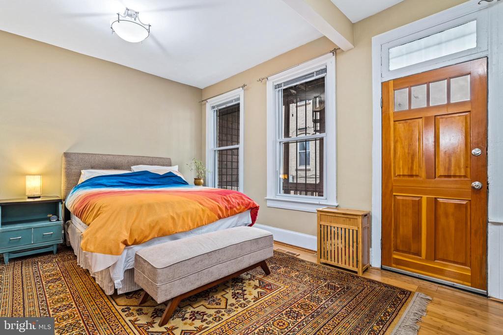 1705 Euclid St NW #1