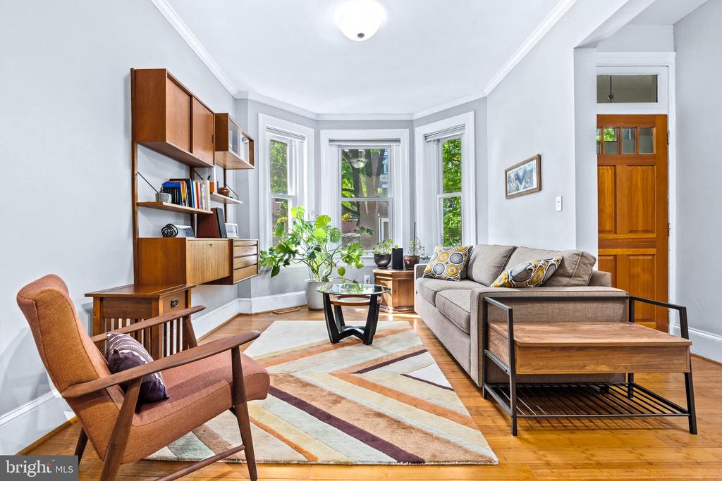 1705 Euclid St NW #1