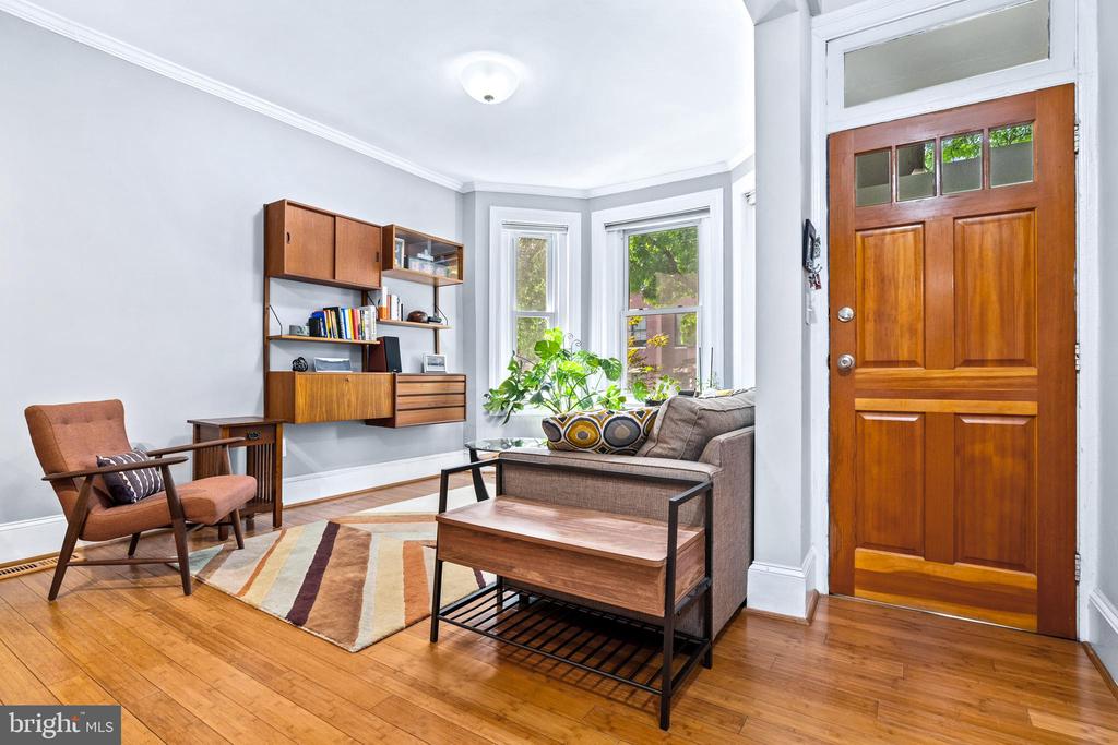 1705 Euclid St NW #1