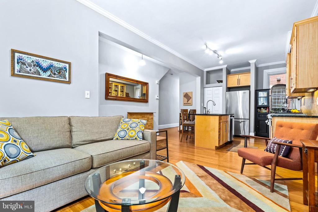 1705 Euclid St NW #1