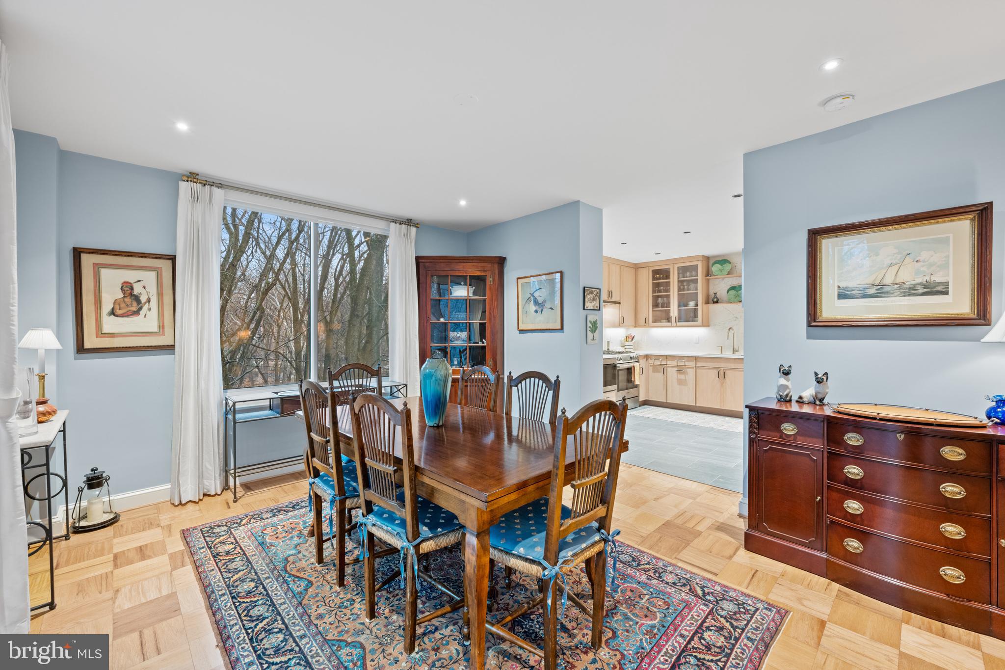 4100 Cathedral Ave NW #803