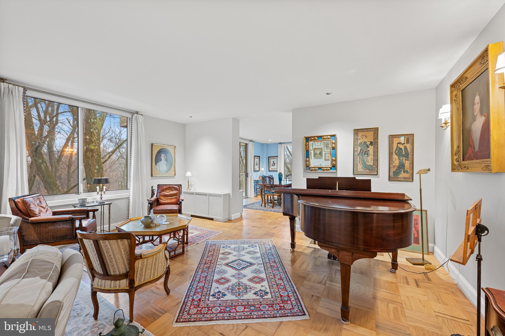 4100 Cathedral Ave NW #803