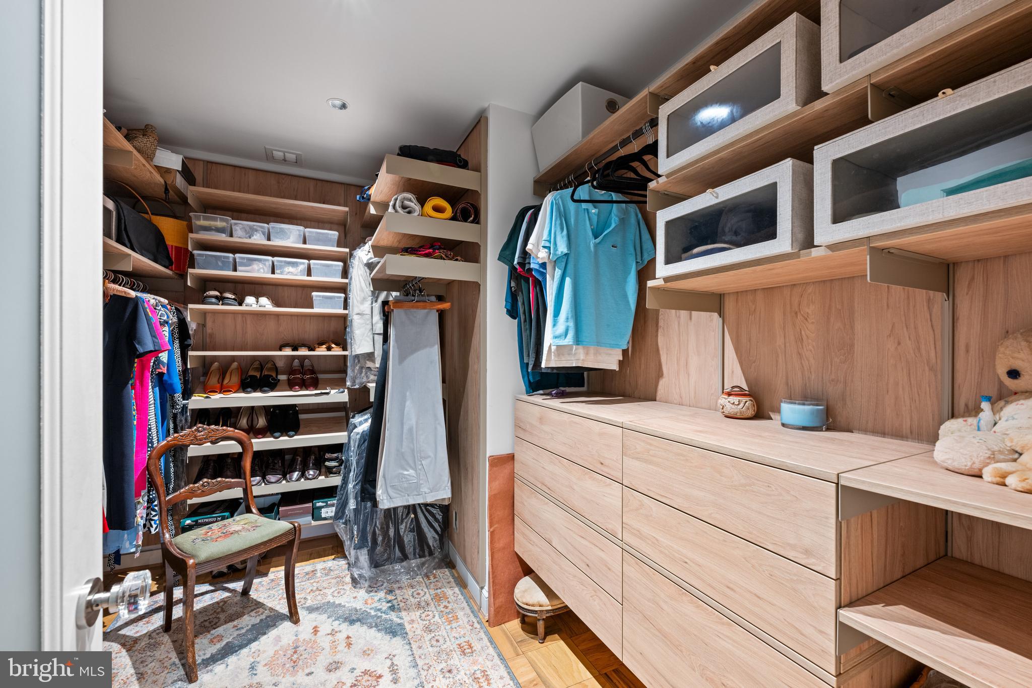 4100 Cathedral Ave NW #803