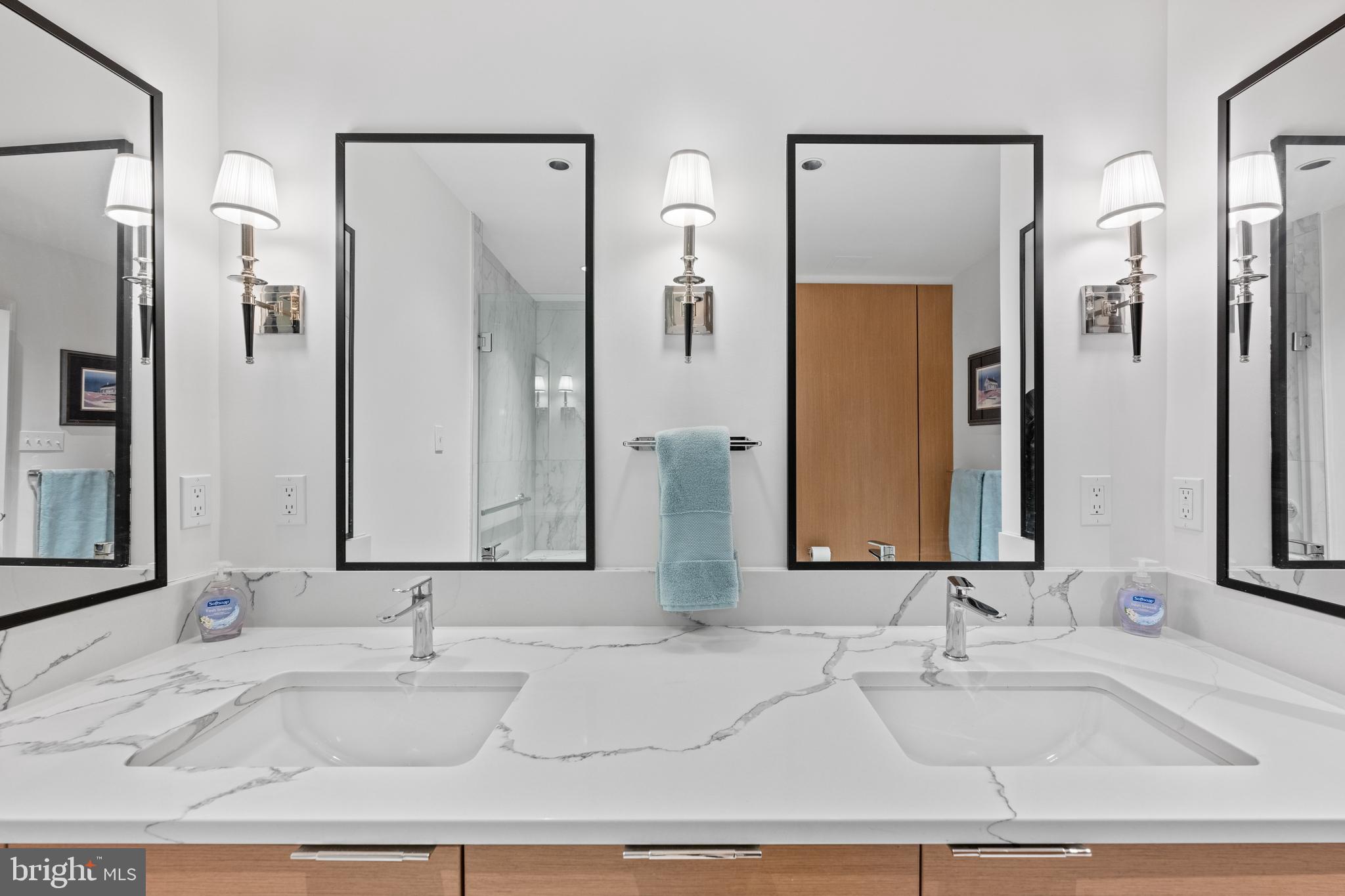 4100 Cathedral Ave NW #803