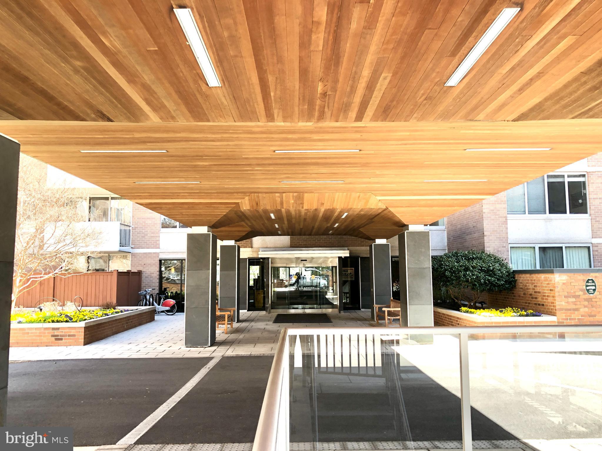 2939 van Ness St NW #1221