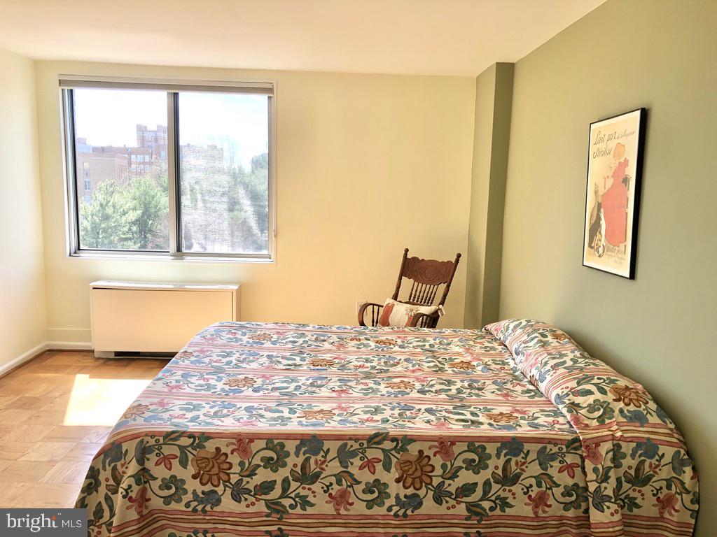 2939 van Ness St NW #1221