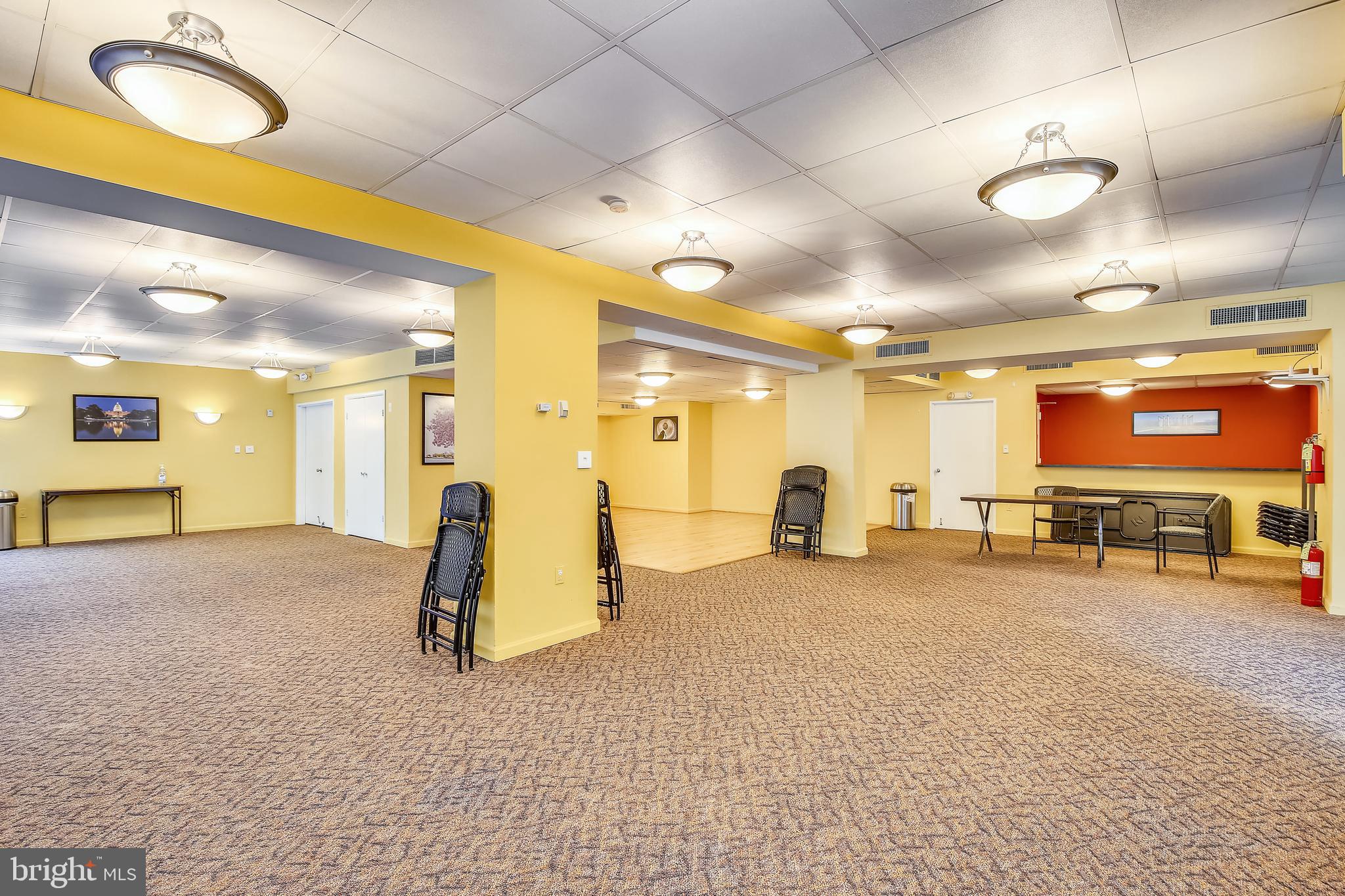 2939 van Ness St NW #1221