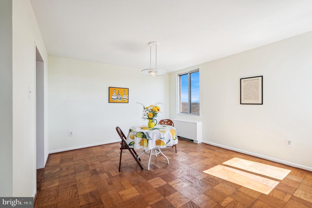 2939 van Ness St NW #1221