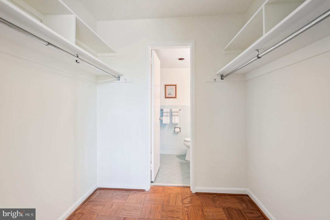 2939 van Ness St NW #1221