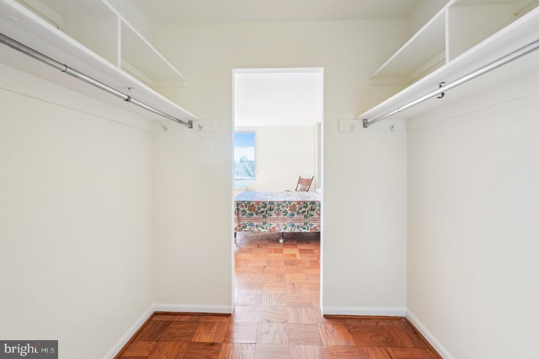 2939 van Ness St NW #1221