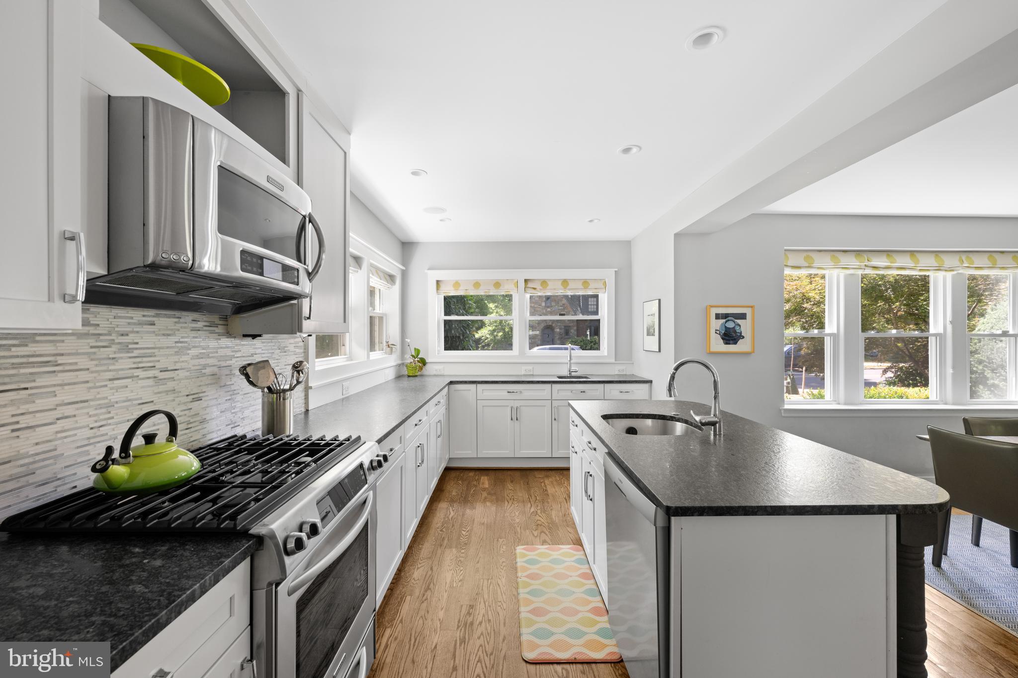 4125 46th St NW