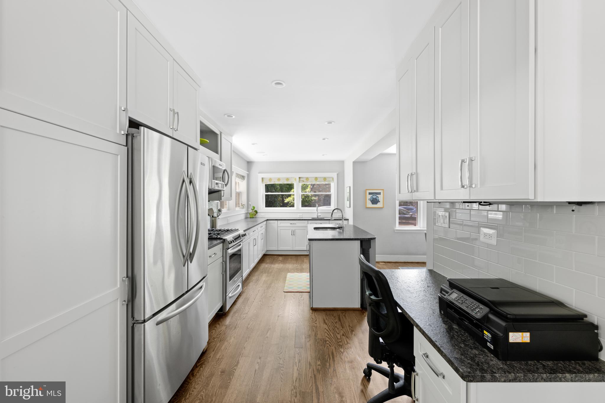 4125 46th St NW