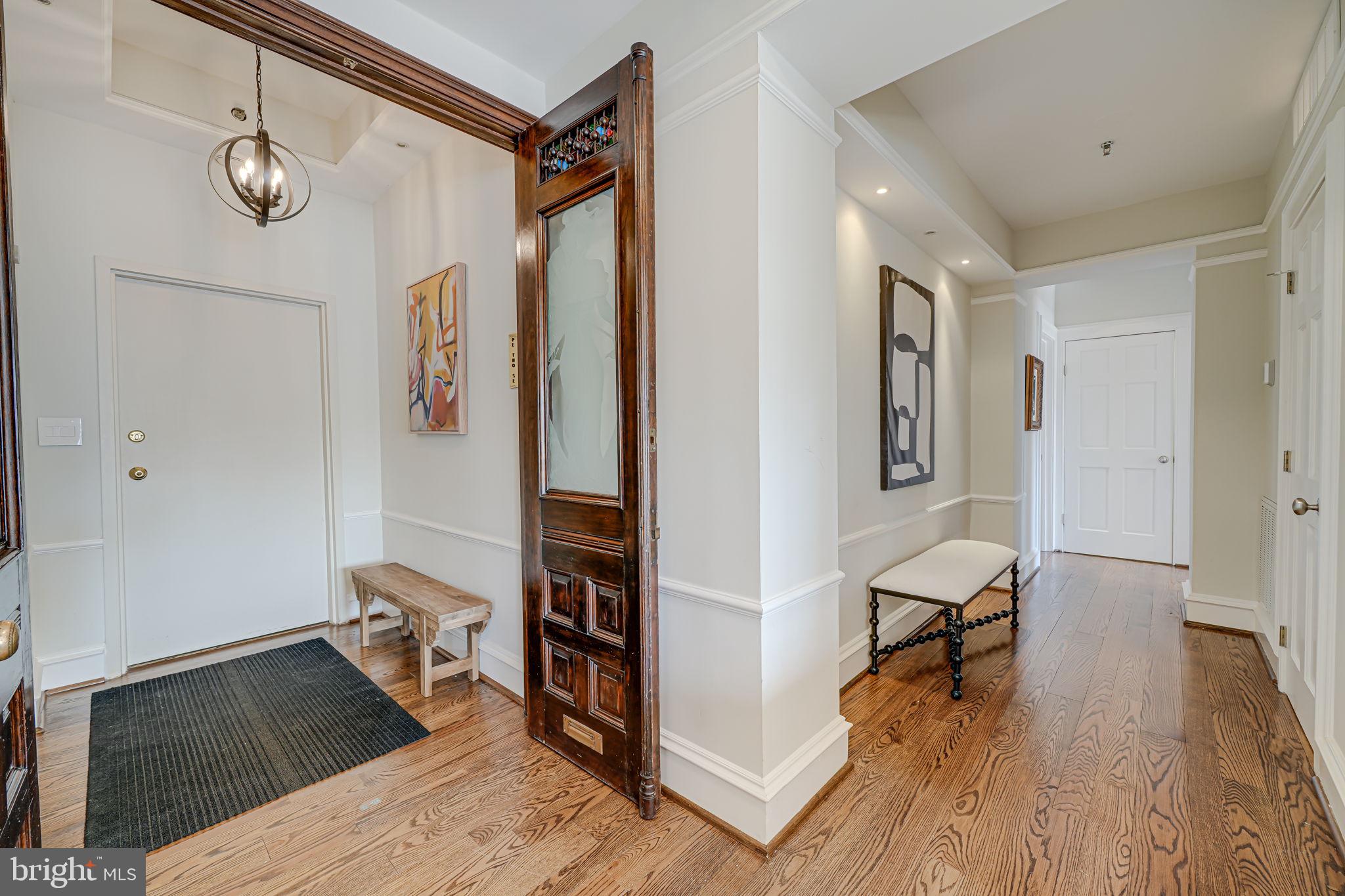 1437 Rhode Island Ave NW #801-802