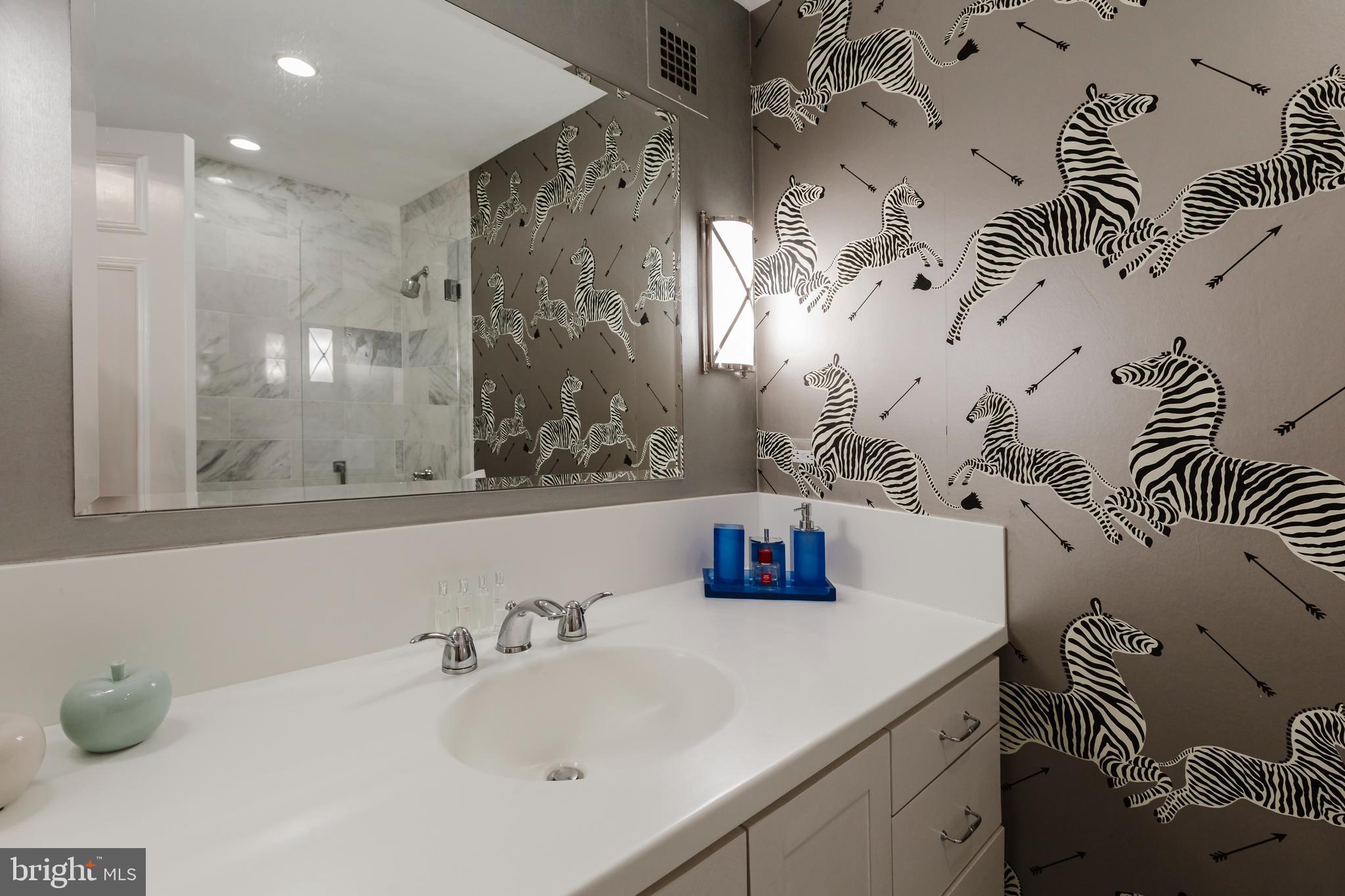 2700 CALVERT STREET NW 217