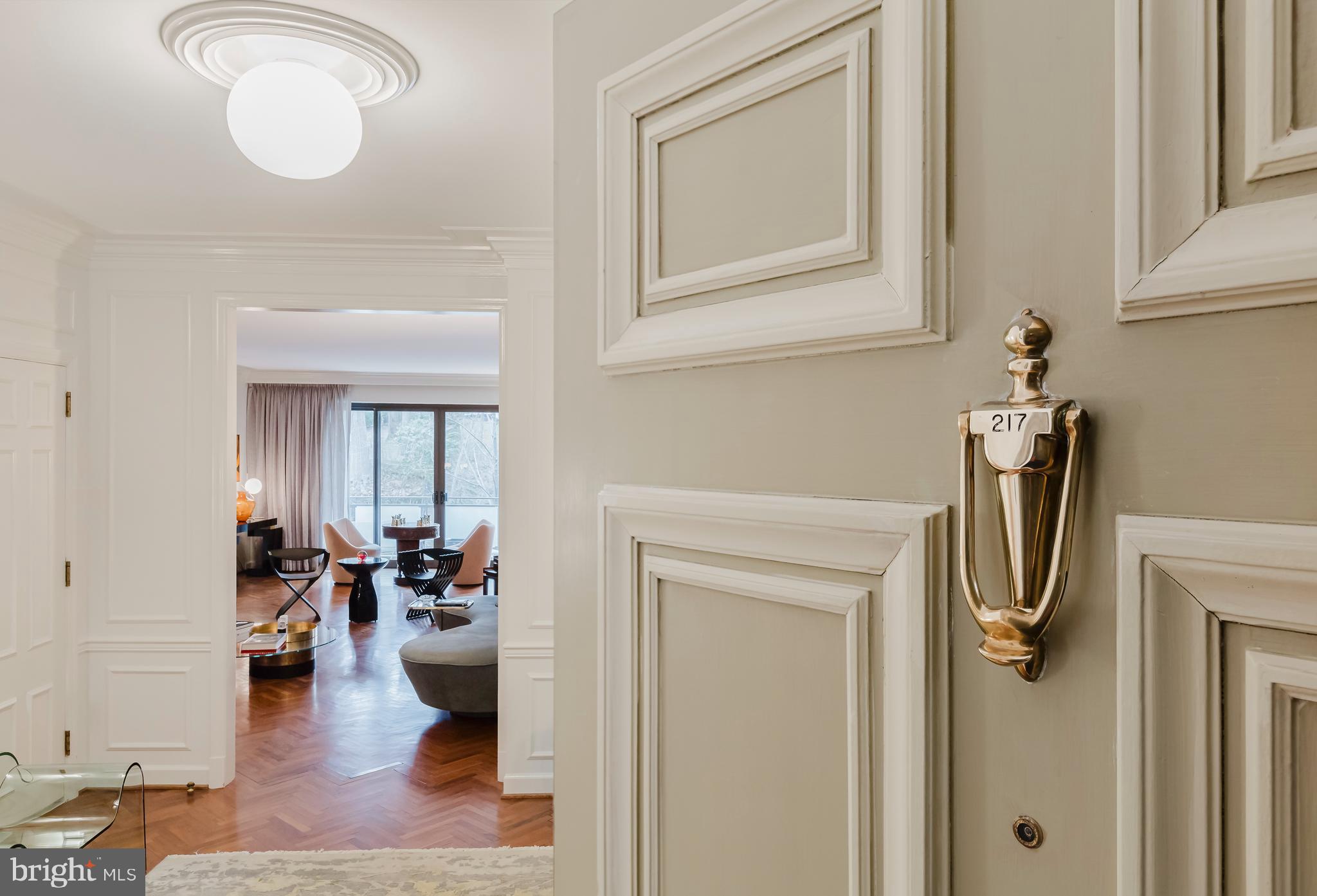 2700 CALVERT STREET NW 217