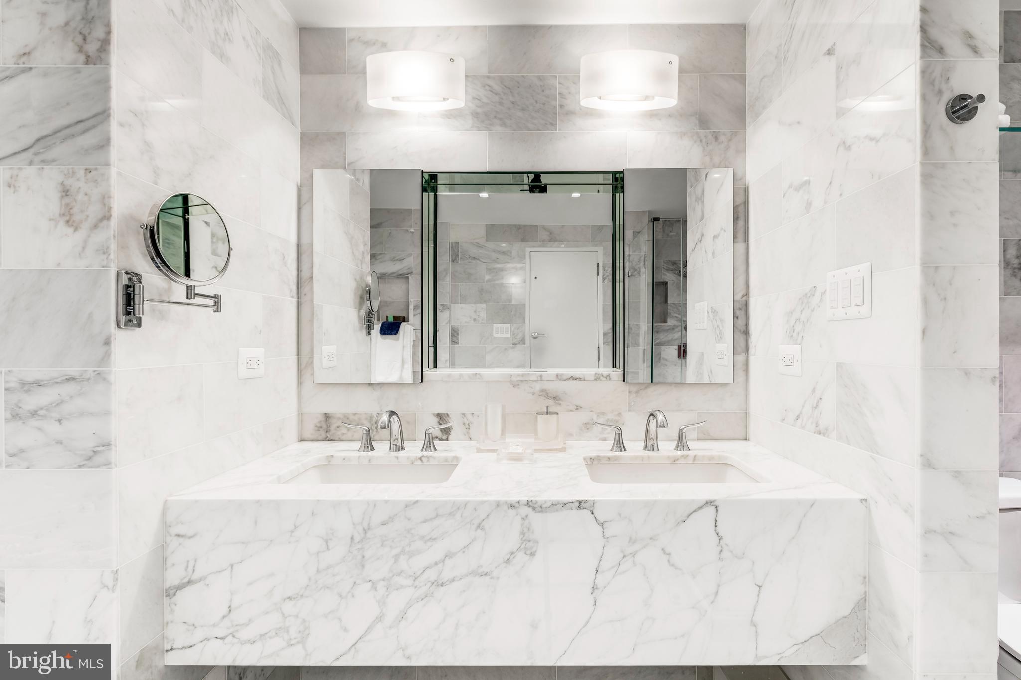 2700 CALVERT STREET NW 217