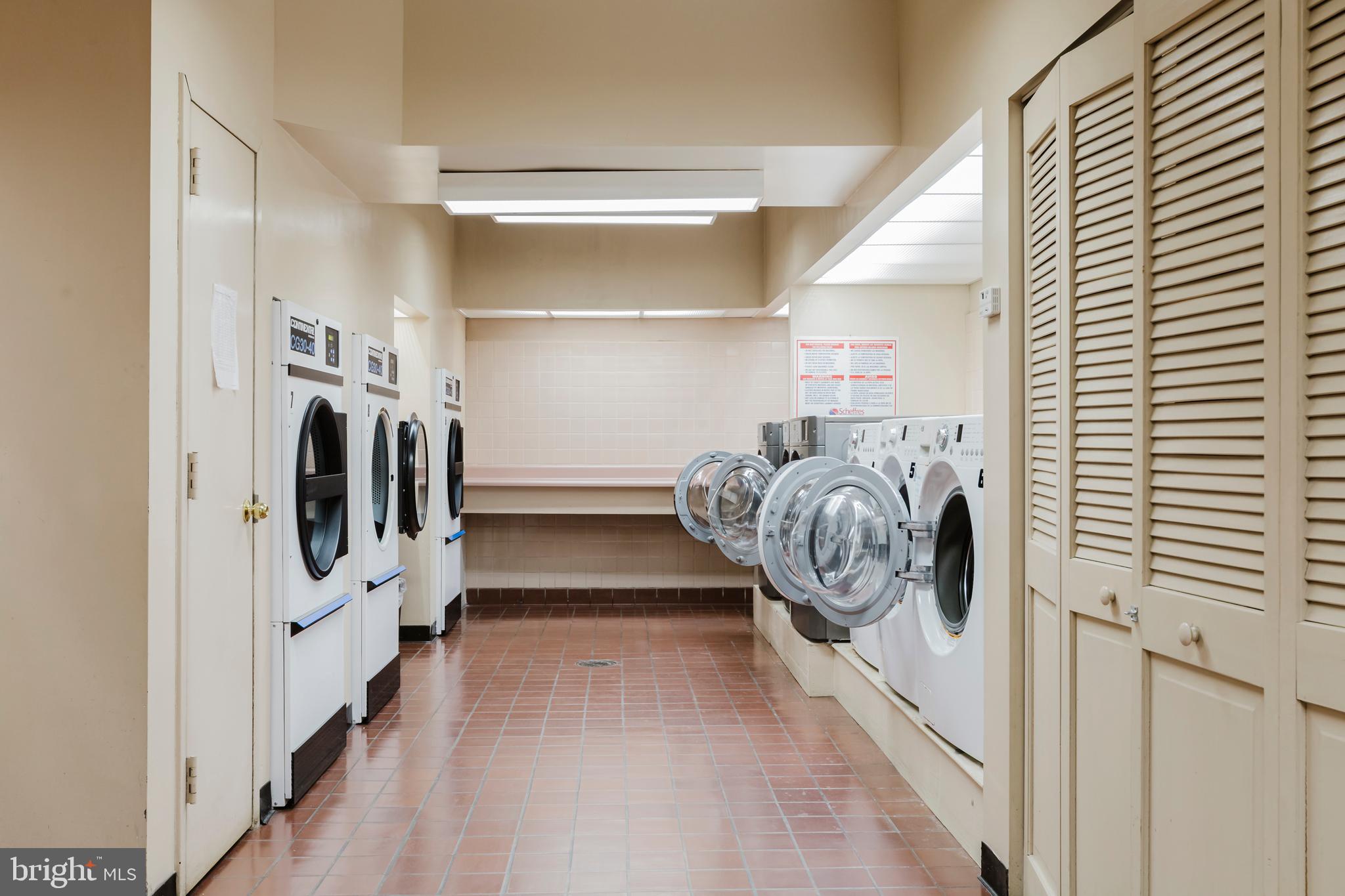 2700 CALVERT STREET NW 217