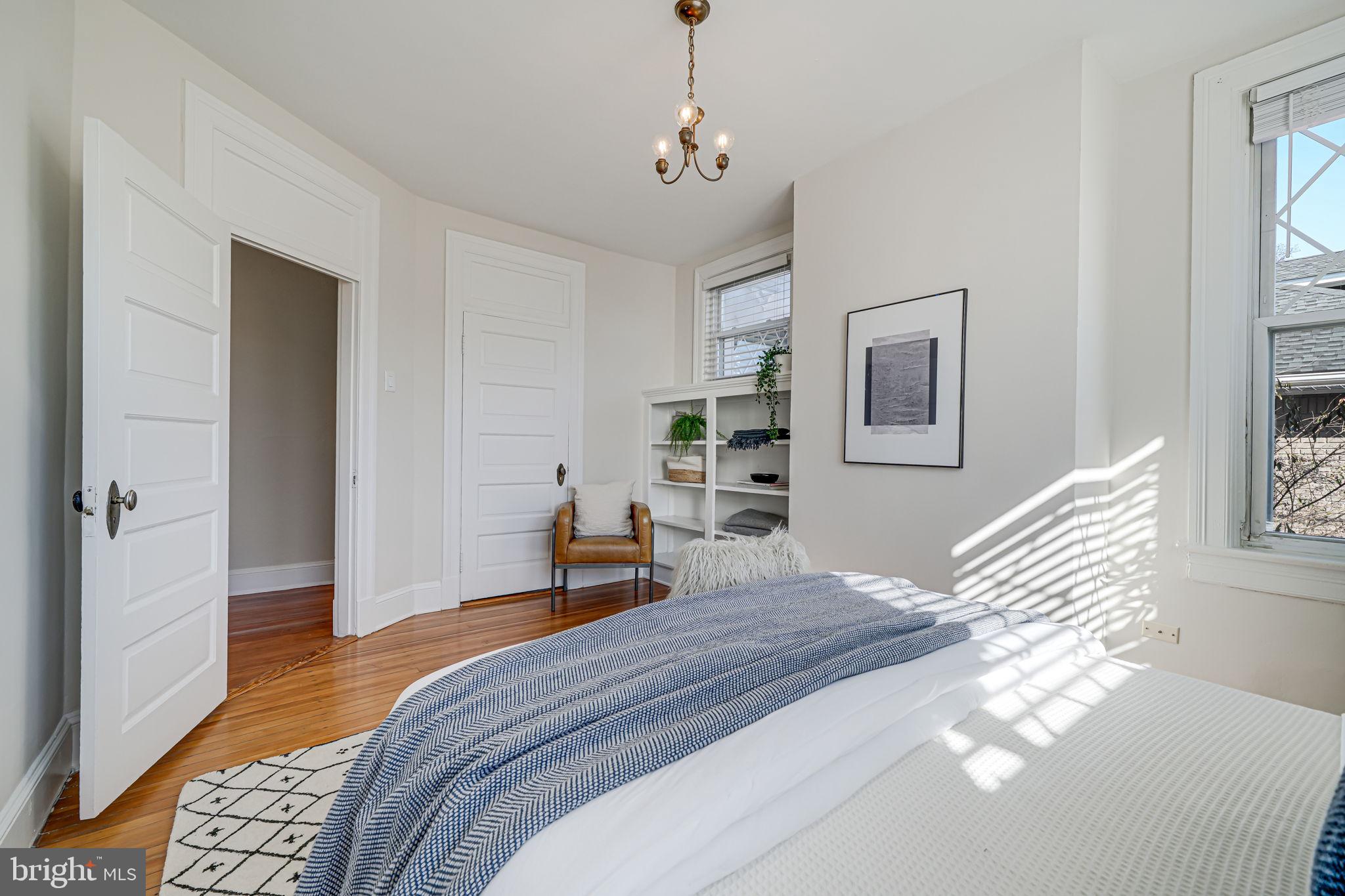 1411 Decatur St NW