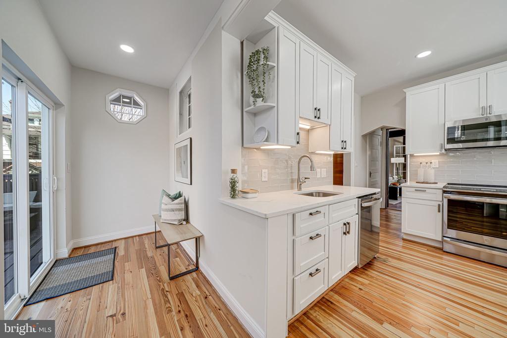 1411 Decatur St NW
