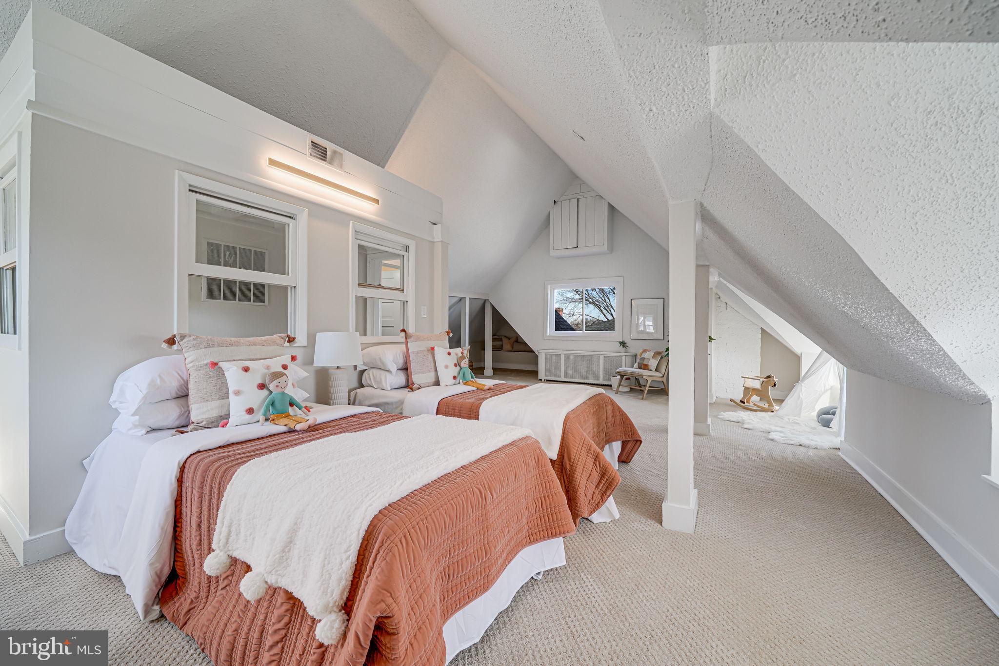 1411 Decatur St NW