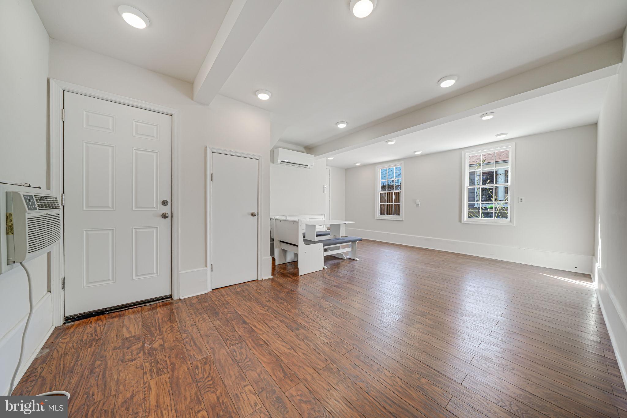 1411 Decatur St NW
