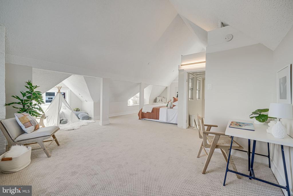 1411 Decatur St NW