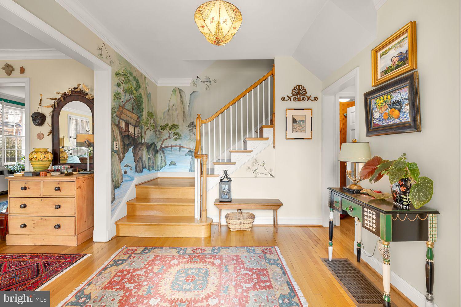 3329 Runnymede Pl NW