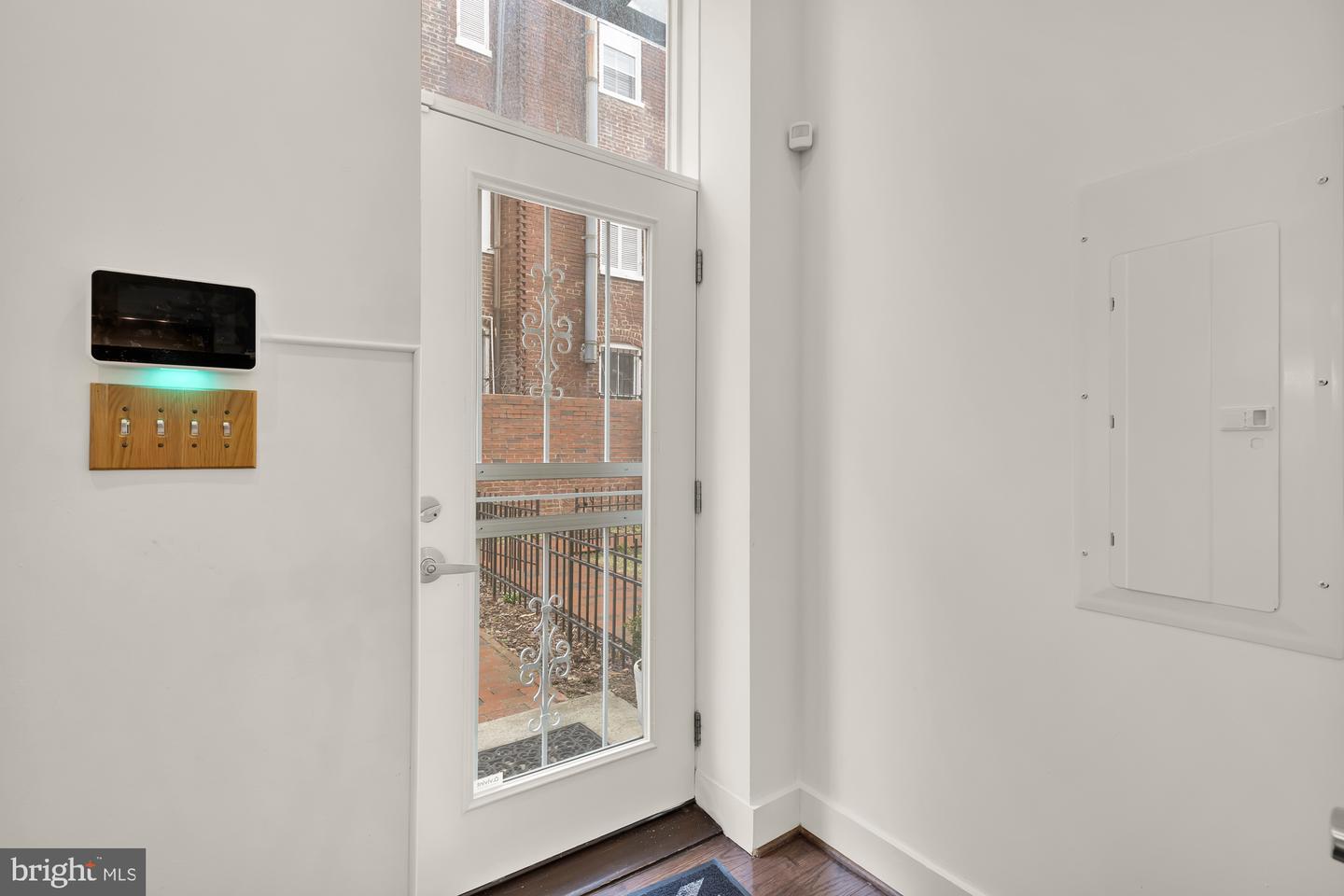 1341 MARYLAND AVE NE #103