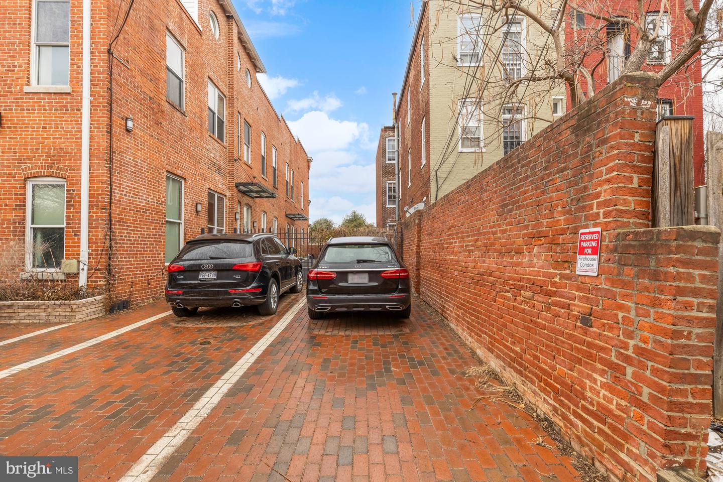 1341 MARYLAND AVE NE #103